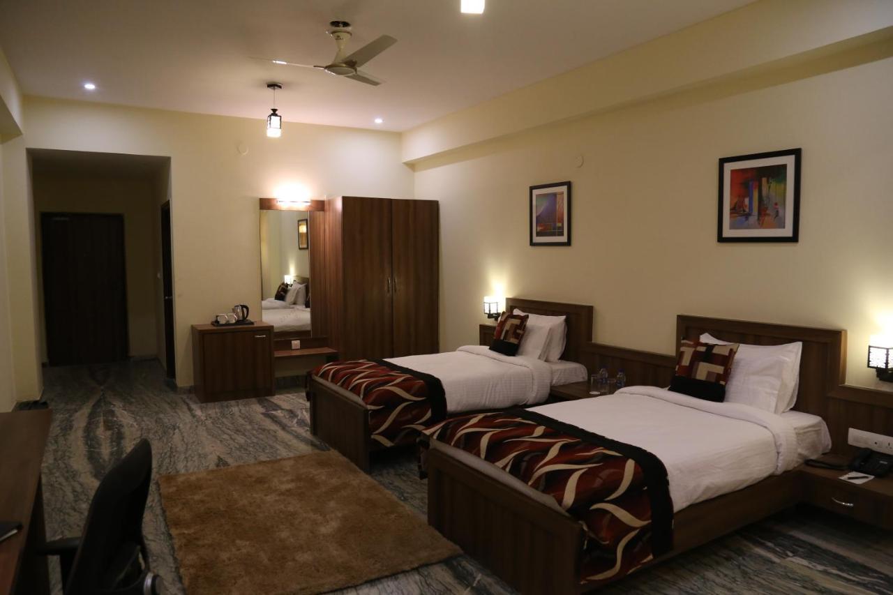 Regenta Central Mewargarh, Near Biological Park Udaipur Exterior foto